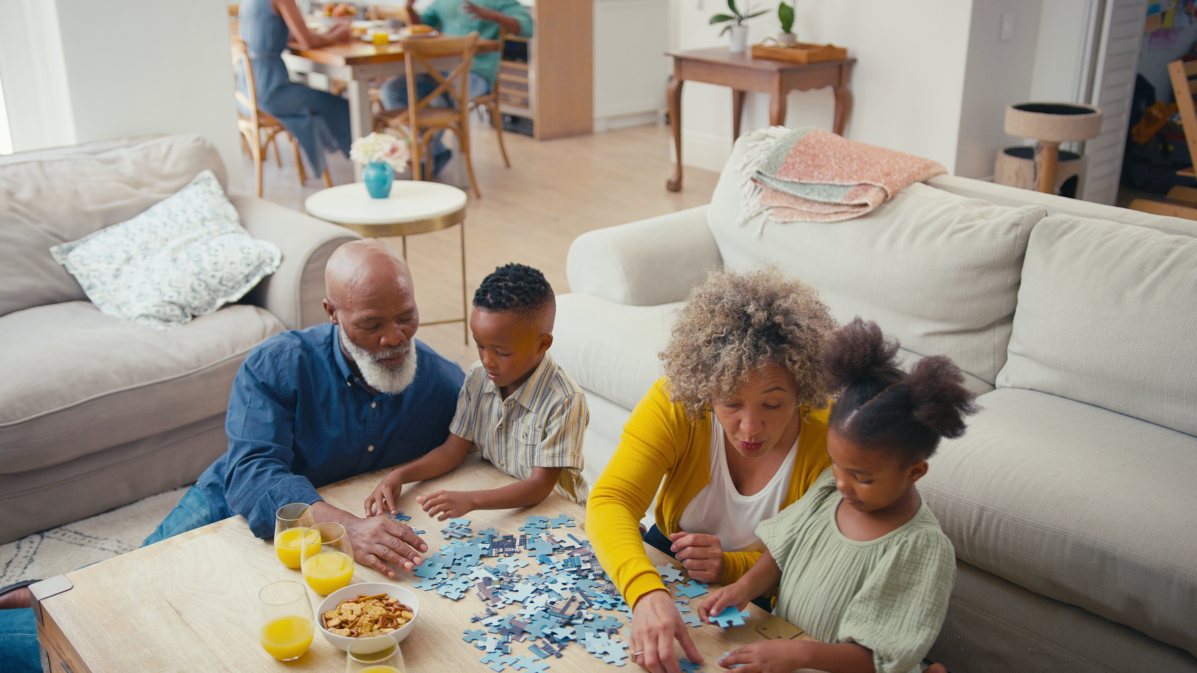 jigsaw puzzle with family