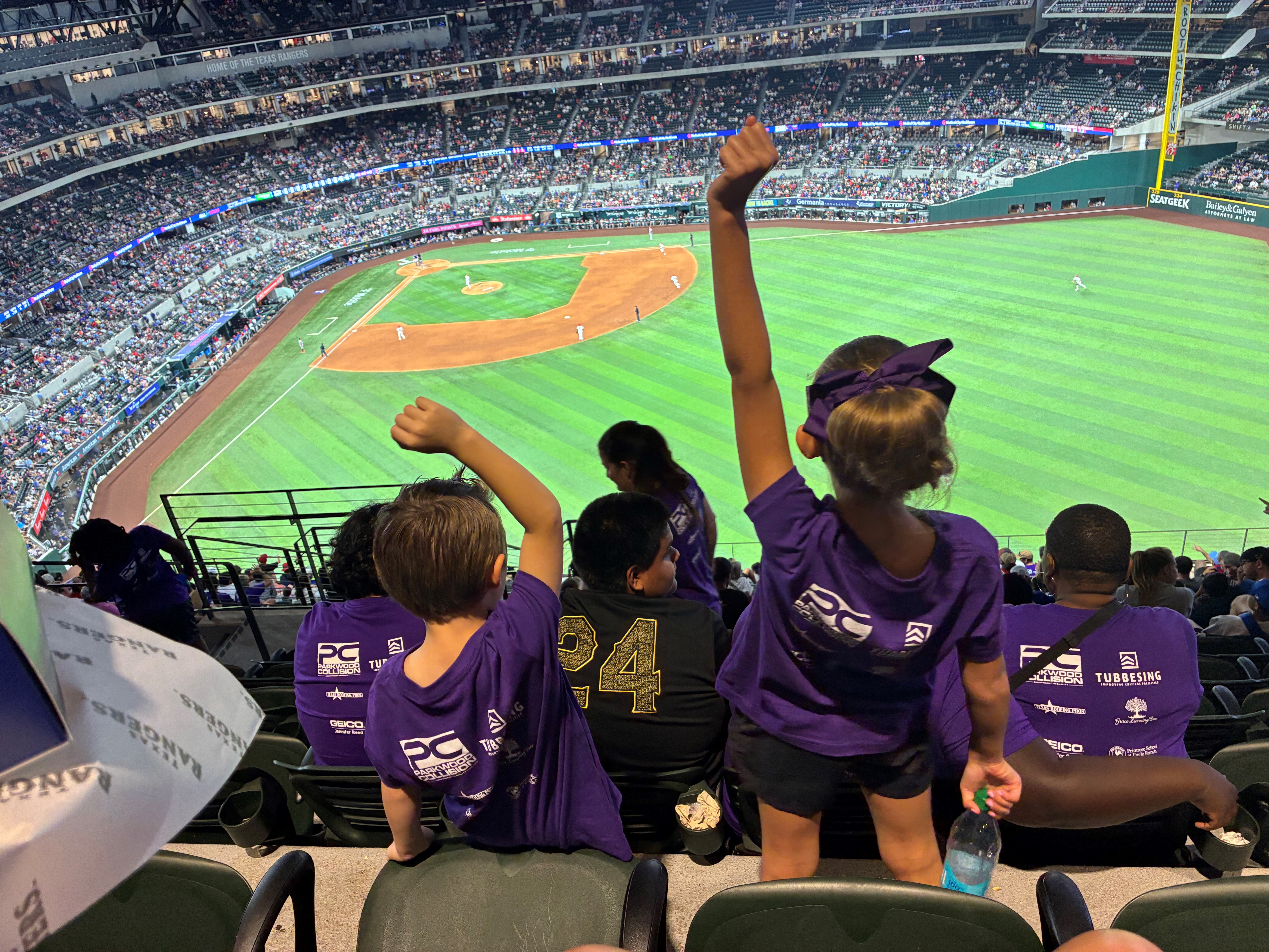 little children at the Rangers game